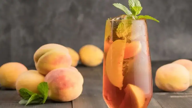 peach iced tea